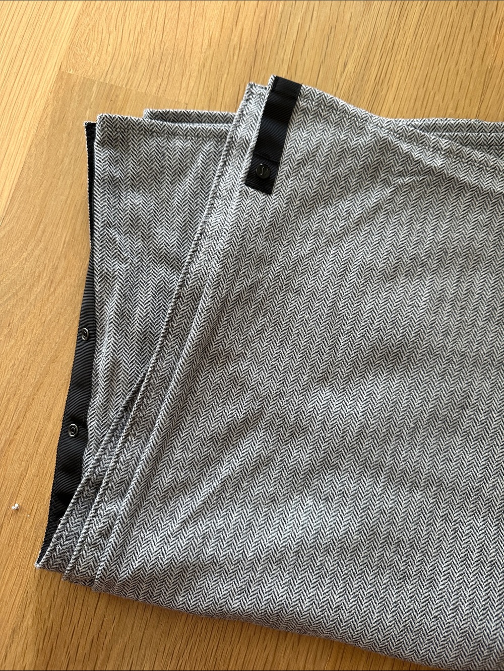 Lululemon wrap/ scarf
